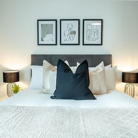 Luxe Apartments Bracknell Near Ascot, Legoland, Windsor, Lexicon - Free Parking & Gym المظهر الخارجي الصورة