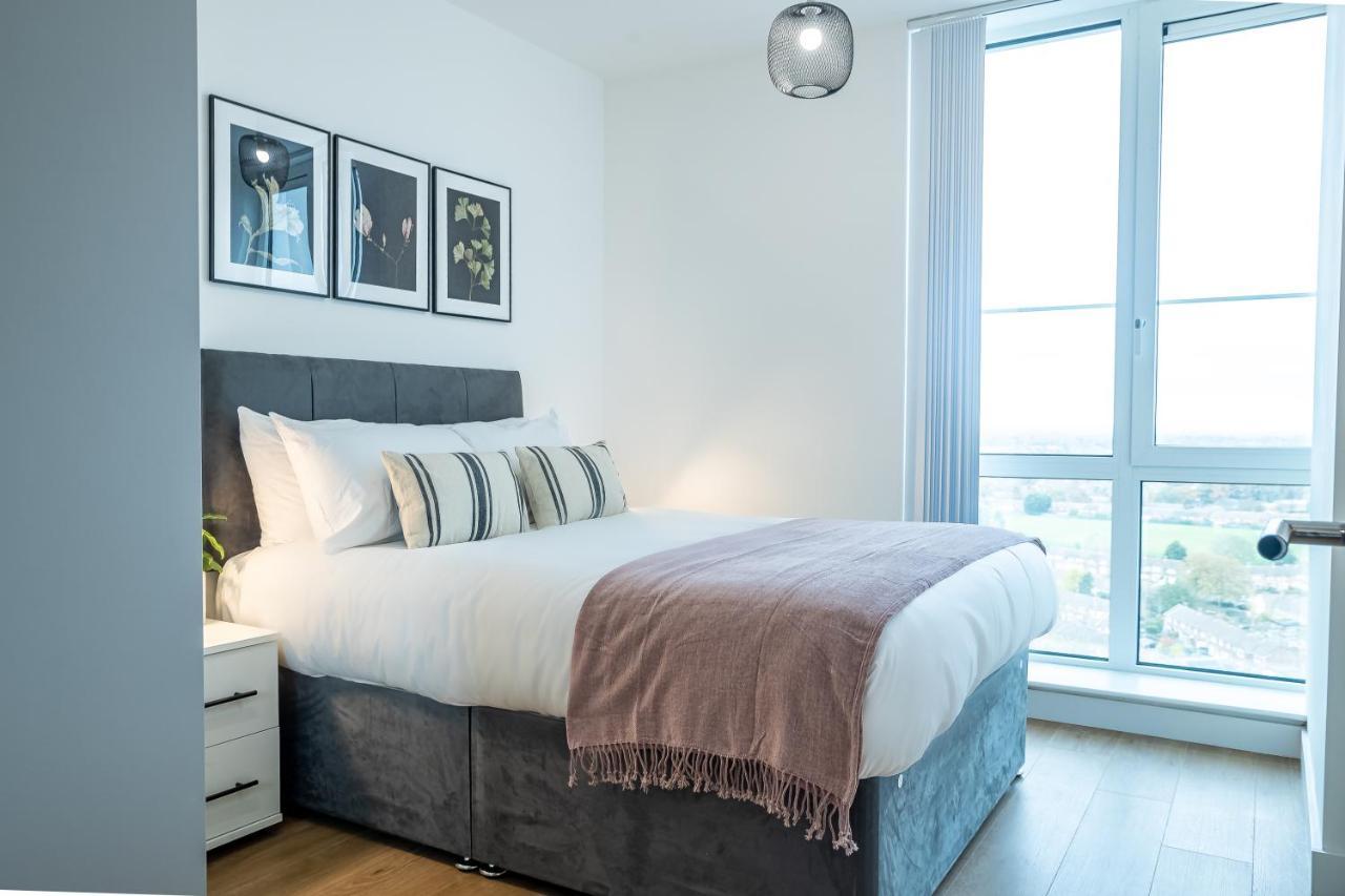 Luxe Apartments Bracknell Near Ascot, Legoland, Windsor, Lexicon - Free Parking & Gym المظهر الخارجي الصورة
